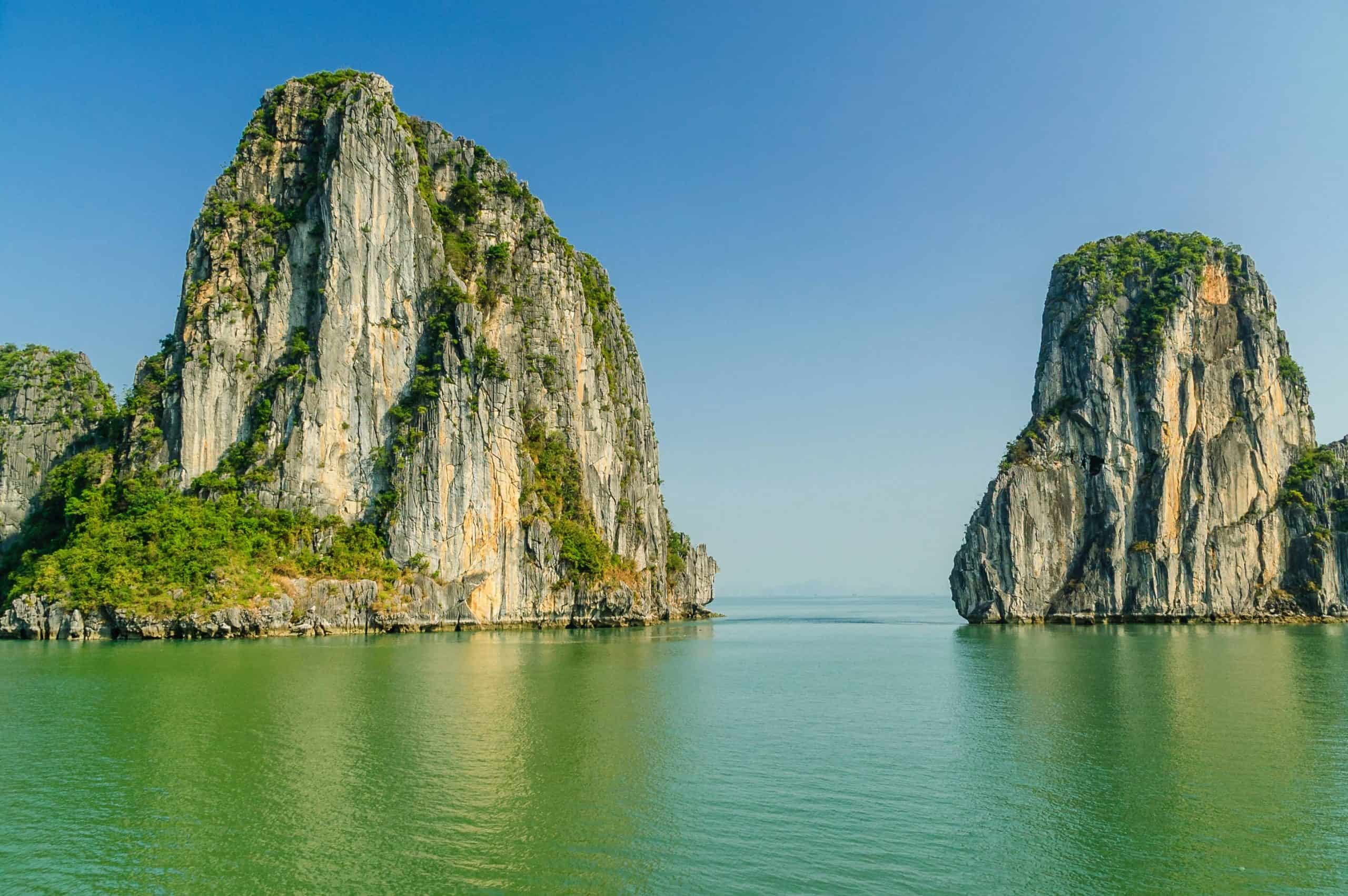 Guide to cruise experiences in Halong Bay