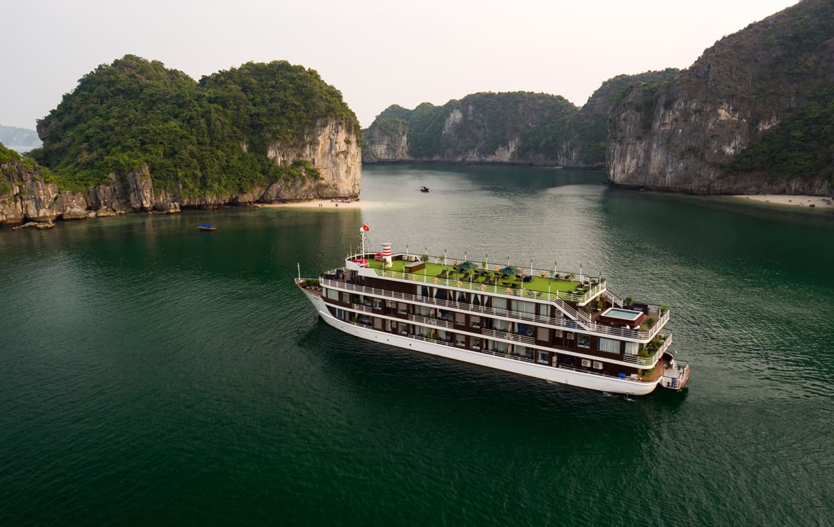 Doris Cruise: The most modern 5-star cruise in Halong and Lan Ha bay
