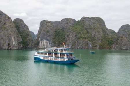 Harmony Boutique Cruises: Boutique-style Vessel to Halong and Lan…