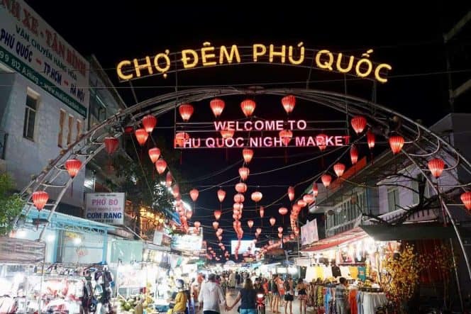 3. Phu Quoc Night Market (Bach Dang Night Market)